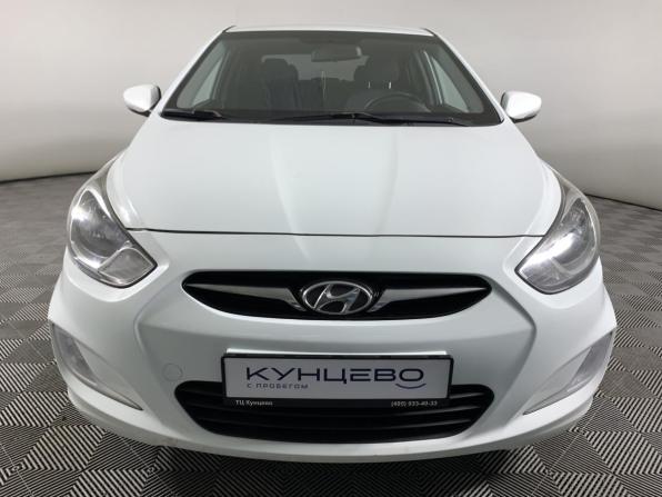 Hyundai Solaris I с пробегом 2011 года, цена 677 000 рублей, 231904 км, хэтчбек, Автокод Объявления
