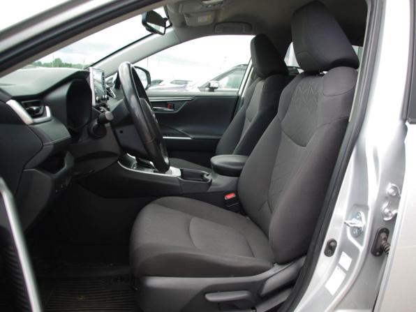 Toyota RAV4 V (XA50) с пробегом 2021 года, цена 3 450 000 рублей, 56713 км, внедорожник, Автокод Объявления
