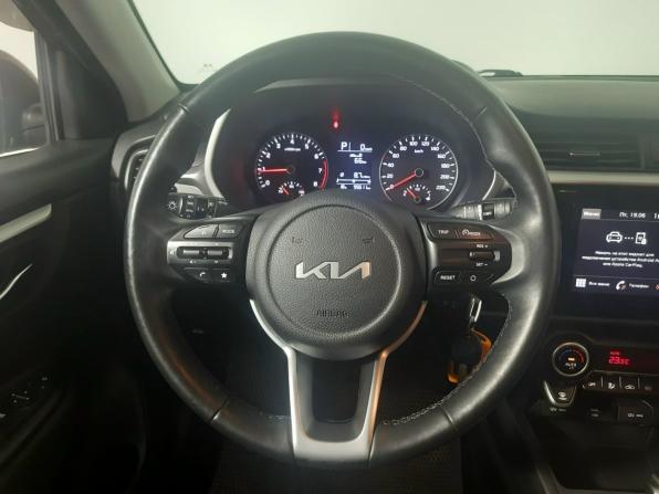 Kia Rio IV Рестайлинг с пробегом 2021 года, цена 1 650 000 рублей, 95593 км, хэтчбек, Автокод Объявления