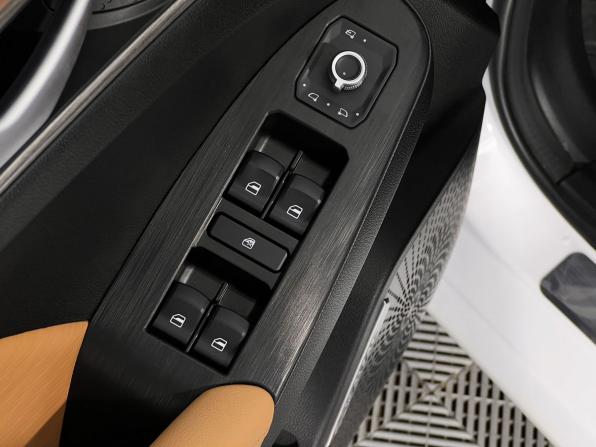 Haval Jolion I с пробегом 2023 года, цена 2 150 000 рублей, 16600 км, внедорожник, Автокод Объявления