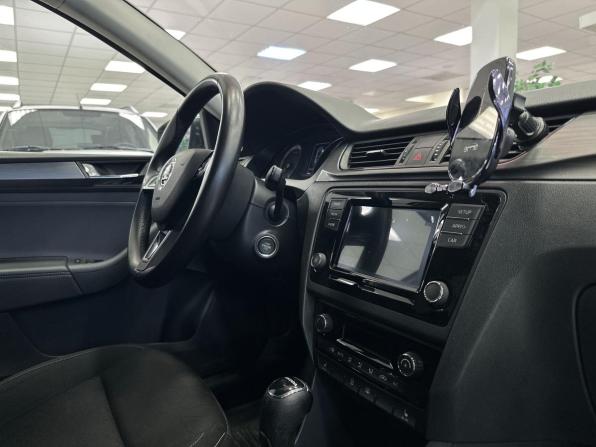 Skoda Rapid I Рестайлинг с пробегом 2019 года, цена 1 550 000 рублей, 90170 км, лифтбек, Автокод Объявления