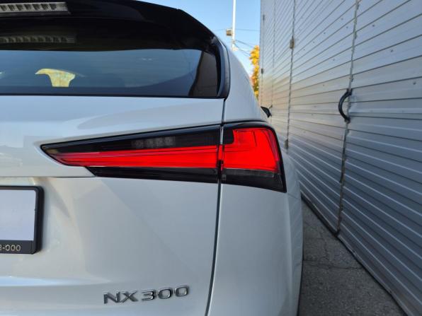 Lexus NX I Рестайлинг с пробегом 2018 года, цена 3 457 000 рублей, 113182 км, внедорожник, Автокод Объявления