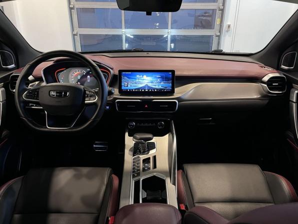 Geely Coolray I с пробегом 2022 года, цена 1 923 000 рублей, 72641 км, внедорожник, Автокод Объявления