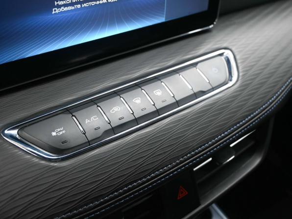 Haval Jolion I Рестайлинг с пробегом 2024 года, цена 1 899 900 рублей, 31921 км, внедорожник, Автокод Объявления