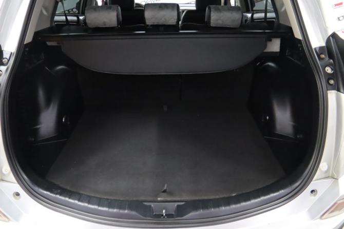 Toyota RAV4 IV (XA40) Рестайлинг с пробегом 2017 года, цена 2 095 170 рублей, 294866 км, внедорожник, Автокод Объявления
