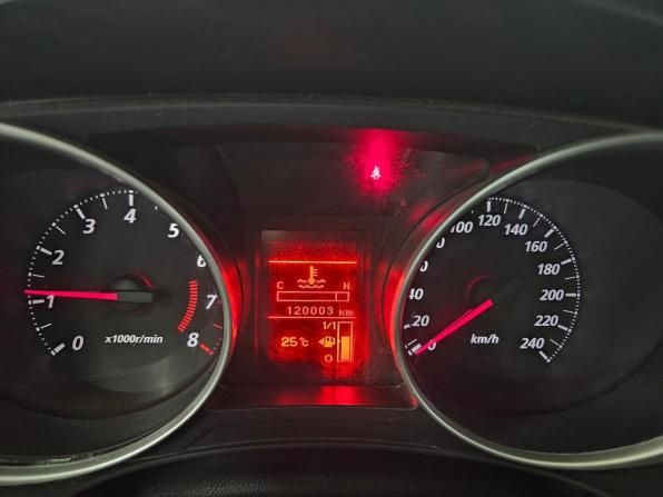 Mitsubishi ASX I с пробегом 2012 года, цена 995 000 рублей, 120002 км, внедорожник, Автокод Объявления