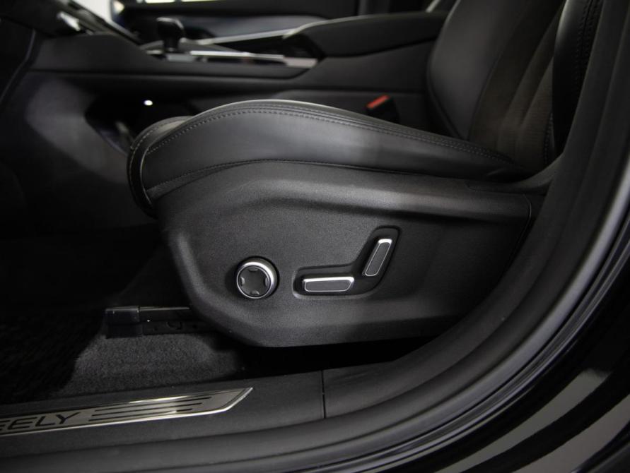 Geely Monjaro I Санкт-Петербург  - изображение 25