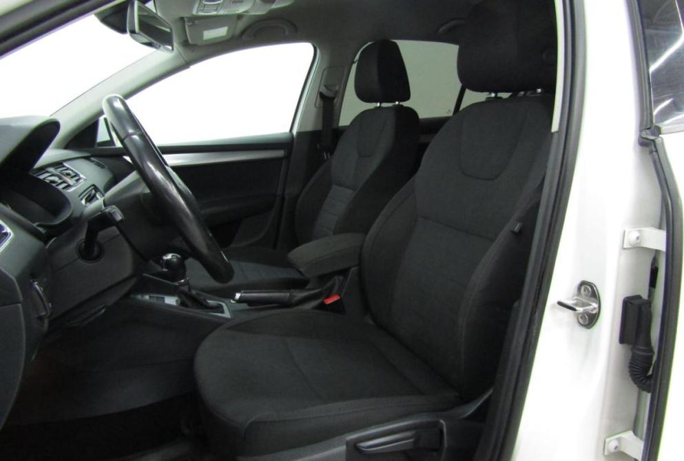 Skoda Octavia III (A7) Екатеринбург  - изображение 13