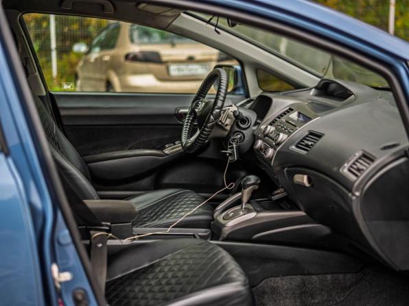 Honda Civic VIII с пробегом 2008 года, цена 500 000 рублей, 276342 км, купе, Автокод Объявления