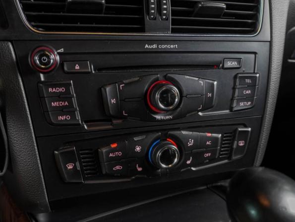 Audi Q5 I (8R) с пробегом 2010 года, цена 1 499 000 рублей, 234222 км, внедорожник, Автокод Объявления