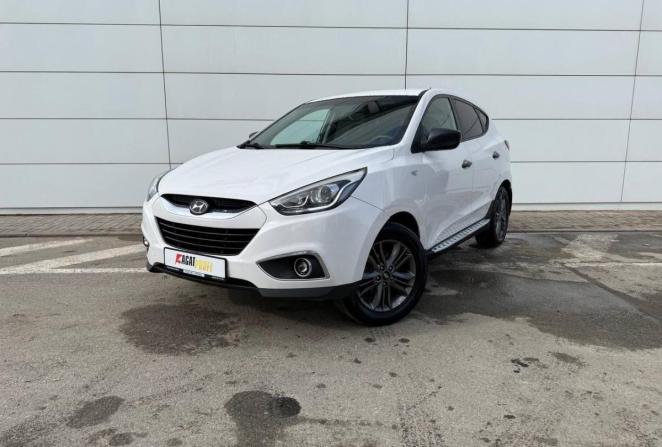Hyundai ix35 I Рестайлинг с пробегом 2014 года, цена 930 000 рублей, 330258 км, внедорожник, Автокод Объявления