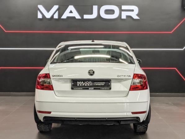 Skoda Octavia III (A7) Рестайлинг с пробегом 2020 года, цена 2 255 000 рублей, 49802 км, лифтбек, Автокод Объявления