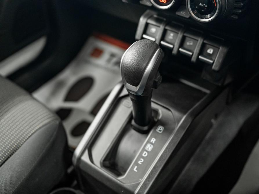 Suzuki Jimny IV Красноярск  - изображение 15
