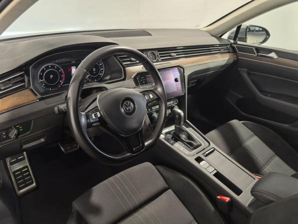 Volkswagen Passat B8 с пробегом 2018 года, цена 2 949 900 рублей, 113992 км, универсал, Автокод Объявления