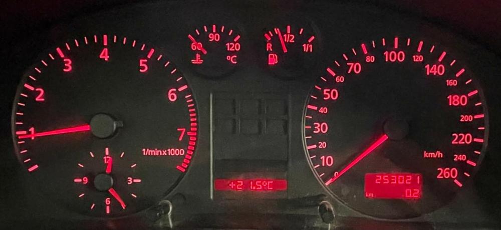 Audi A4 I (B5) Рестайлинг Воронеж  - изображение 16