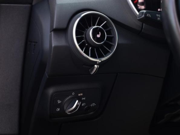 Audi TT III (8S) с пробегом 2015 года, цена 2 870 000 рублей, 104000 км, купе, Автокод Объявления