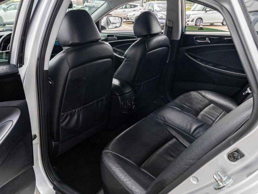 Hyundai Sonata VI (YF) Краснодар  - изображение 11