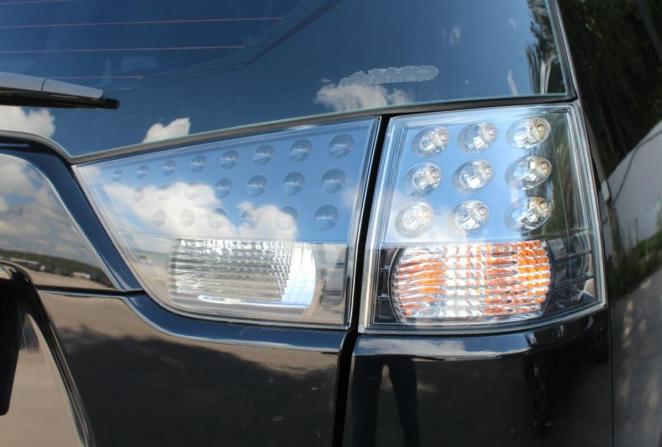 Mitsubishi Outlander II с пробегом 2008 года, цена 910 000 рублей, 249851 км, внедорожник, Автокод Объявления