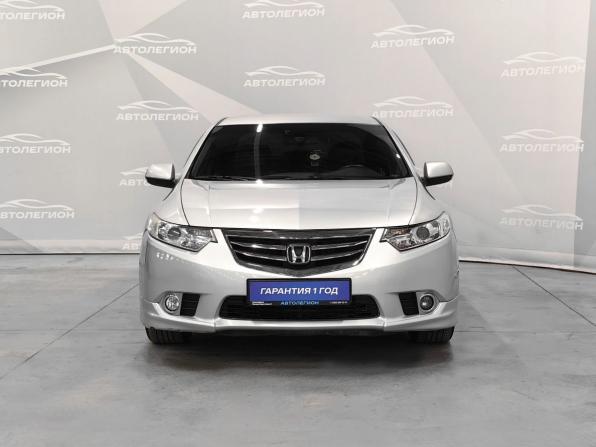 Honda Accord VIII Рестайлинг с пробегом 2011 года, цена 1 380 000 рублей, 216018 км, седан, Автокод Объявления