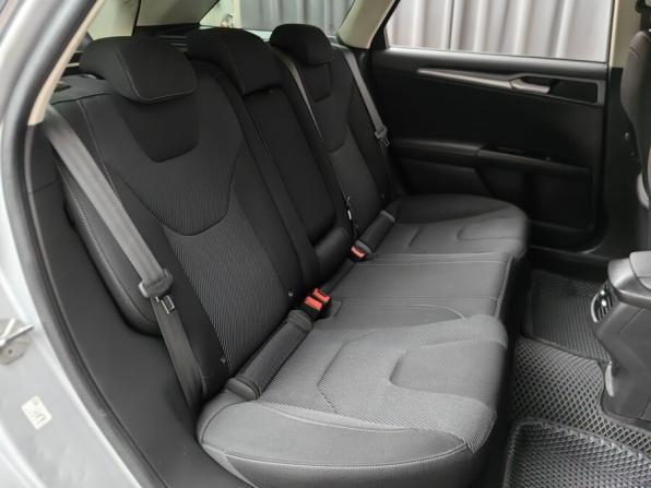 Ford Mondeo V с пробегом 2018 года, цена 1 449 000 рублей, 274000 км, универсал, Автокод Объявления