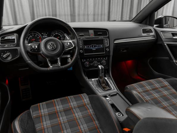 Volkswagen Golf GTI VII с пробегом 2014 года, цена 1 880 000 рублей, 172270 км, хэтчбек, Автокод Объявления