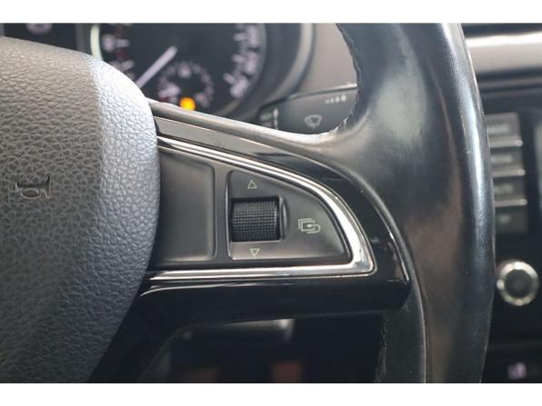 Skoda Octavia III (A7) с пробегом 2014 года, цена 925 000 рублей, 165410 км, лифтбек, Автокод Объявления