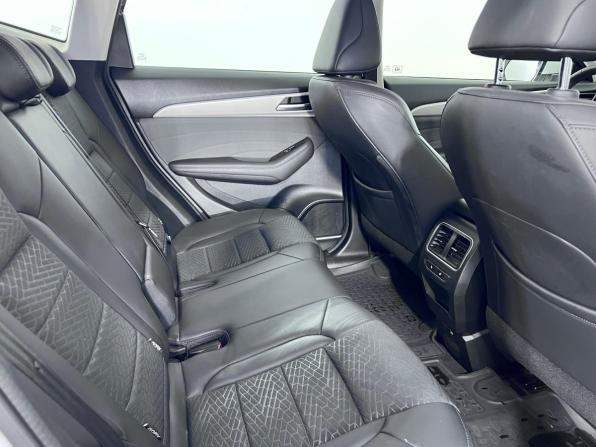 Haval F7 I Рестайлинг с пробегом 2023 года, цена 2 093 000 рублей, 38087 км, внедорожник, Автокод Объявления