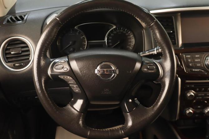 Nissan Pathfinder IV с пробегом 2015 года, цена 2 159 000 рублей, 171000 км, внедорожник, Автокод Объявления