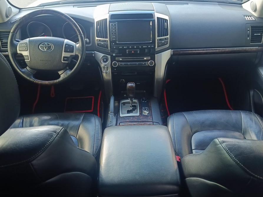 Toyota Land Cruiser 200 Series Рестайлинг 1 Москва  - изображение 10