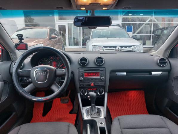 Audi A3 II (8P) Рестайлинг 1 с пробегом 2008 года, цена 700 000 рублей, 299886 км, хэтчбек, Автокод Объявления