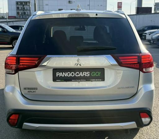 Mitsubishi Outlander III Рестайлинг 3 с пробегом 2018 года, цена 1 995 000 рублей, 84447 км, внедорожник, Автокод Объявления