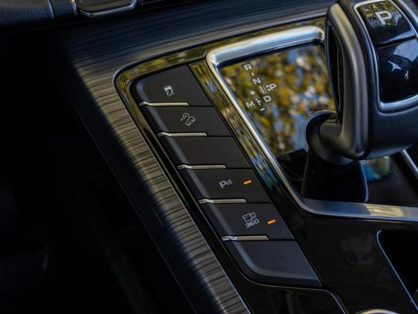 Geely Atlas Pro с пробегом 2022 года, цена 1 620 000 рублей, 71585 км, внедорожник, Автокод Объявления