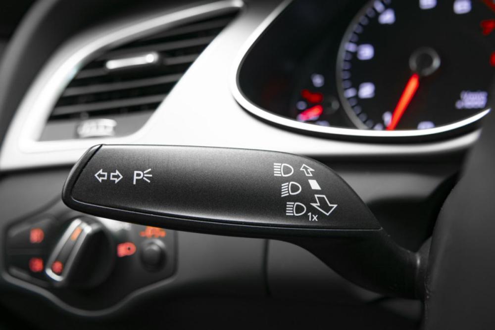 Audi A4 IV (B8) Рестайлинг Москва  - изображение 13