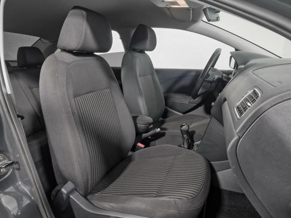 Volkswagen Polo V с пробегом 2013 года, цена 629 000 рублей, 220796 км, седан, Автокод Объявления