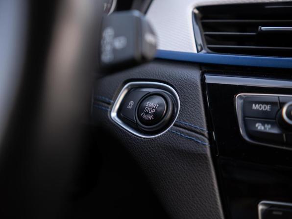 BMW X1 II (F48) Рестайлинг с пробегом 2019 года, цена 2 321 000 рублей, 145448 км, внедорожник, Автокод Объявления
