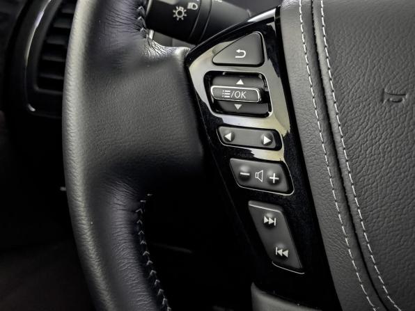 Nissan Armada II Рестайлинг с пробегом 2023 года, цена 9 250 000 рублей, 14090 км, внедорожник, Автокод Объявления
