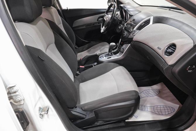 Chevrolet Cruze I Рестайлинг с пробегом 2014 года, цена 749 000 рублей, 221500 км, хэтчбек, Автокод Объявления