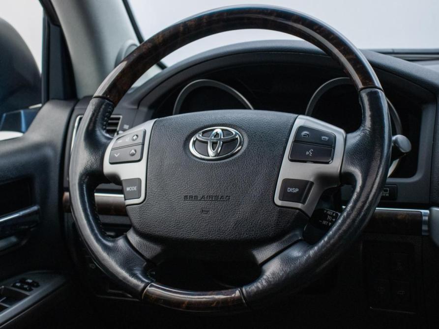 Toyota Land Cruiser 200 Series Рестайлинг 1 Москва  - изображение 15