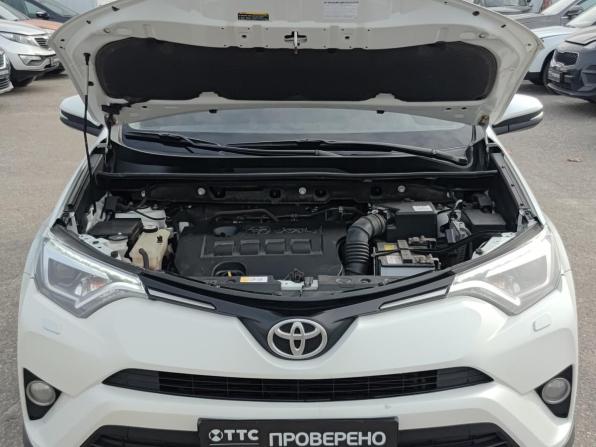 Toyota RAV4 IV (XA40) Рестайлинг с пробегом 2018 года, цена 1 590 000 рублей, 247465 км, внедорожник, Автокод Объявления