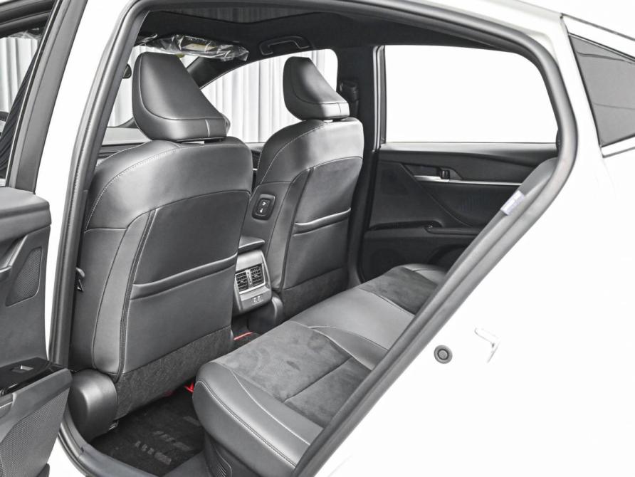 Toyota Camry IX (XV80) China Market Ставрополь  - изображение 11