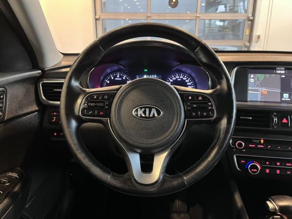 Kia Optima IV с пробегом 2018 года, цена 1 960 000 рублей, 181061 км, седан, Автокод Объявления