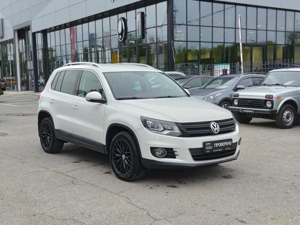 Volkswagen Tiguan I Рестайлинг с пробегом 2012 года, цена 1 780 000 рублей, 122671 км, внедорожник, Автокод Объявления