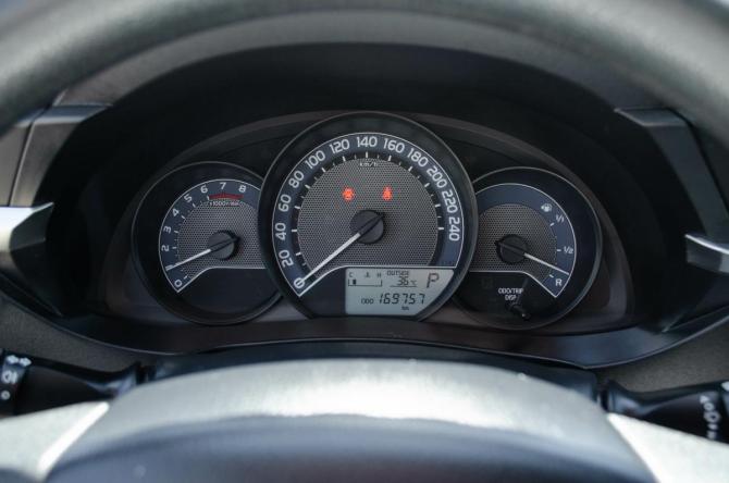 Toyota Corolla XI (E160 E170 E180) с пробегом 2013 года, цена 1 276 000 рублей, 170000 км, седан, Автокод Объявления