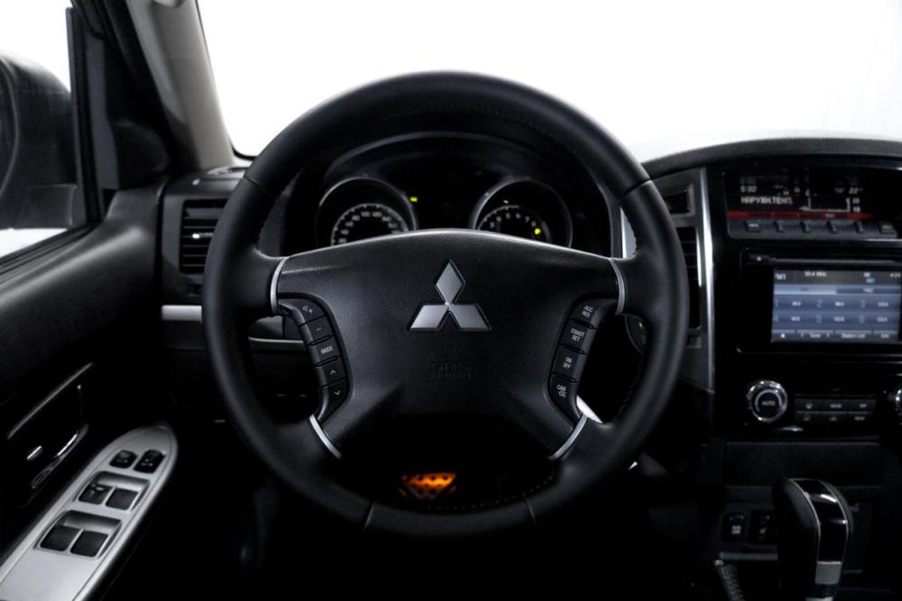 Mitsubishi Pajero IV Рестайлинг 1 Тюмень  - изображение 15