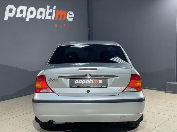 Ford Focus I Рестайлинг с пробегом 2004 года, цена 399 000 рублей, 229574 км, седан, Автокод Объявления