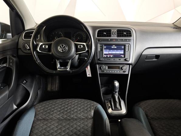 Volkswagen Polo V Рестайлинг с пробегом 2019 года, цена 1 151 000 рублей, 114829 км, седан, Автокод Объявления