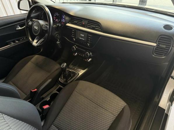 Kia Rio IV с пробегом 2017 года, цена 1 349 000 рублей, 100000 км, седан, Автокод Объявления