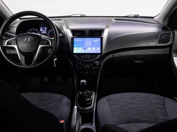 Hyundai Solaris I Рестайлинг с пробегом 2015 года, цена 780 000 рублей, 206301 км, седан, Автокод Объявления