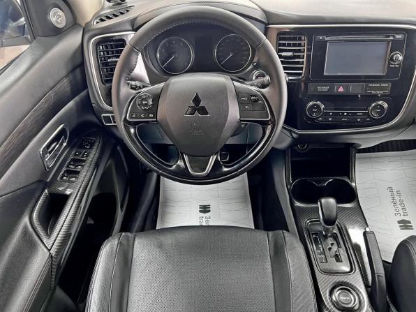Mitsubishi Outlander III Рестайлинг 2 с пробегом 2016 года, цена 1 795 000 рублей, 137636 км, внедорожник, Автокод Объявления