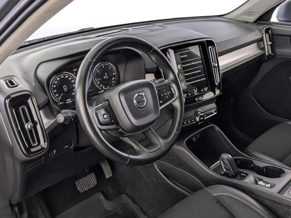 Volvo XC40 I с пробегом 2018 года, цена 2 190 000 рублей, 176314 км, внедорожник, Автокод Объявления